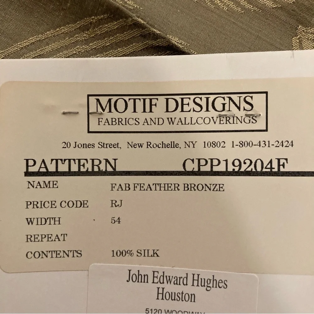 Motif Designs 100% Silk Fabric Swatch Bronze Feather Pattern 24”x24” 2000s Vtg